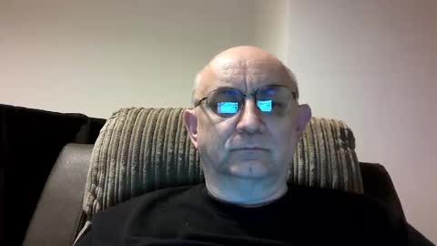 Snapshot of grey_dom chatting on 02-25-25, 10:07 Master Sir online show from 02-25-25, 10:07