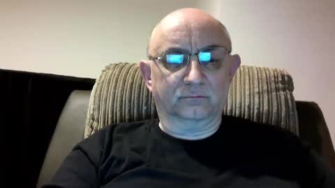 Snapshot of grey_dom chatting on 03-01-25, 05:49 Master Sir online show from 03-01-25, 05:49