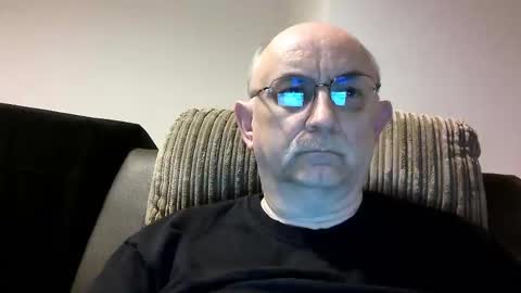 Snapshot of grey_dom chatting on 03-04-25, 09:32 Master Sir online show from 03-04-25, 09:32