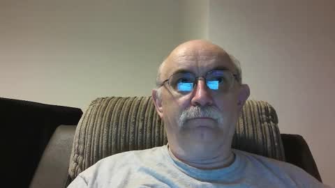 Snapshot of grey_dom chatting on 10-01-25, 07:42 Master Sir online show from 10-01-25, 07:42