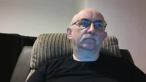 Snapshot of grey_dom chatting on 10-12-25, 10:58 Master Sir online show from 10-12-25, 10:58