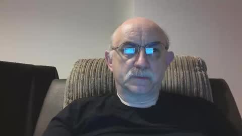 Snapshot of grey_dom chatting on 10-14-25, 10:38 Master Sir online show from 10-14-25, 10:38