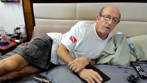 Grey.  If viewing your cam I am more likely to stay if you show your face. online show from 12-04-24, 07:50