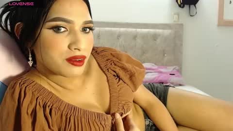 Snapshot of greys02 chatting on 02-23-26, 03:15 greys02 online show from 02-23-26, 03:15