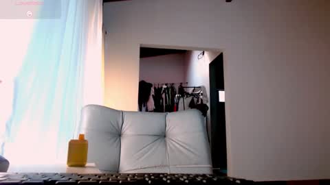 Greyslopez online show from 12-20-24, 08:01