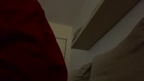 Snapshot of greyvan96 chatting on 03-11-25, 05:27 Perfectlyaveragesavage online show from 03-11-25, 05:27