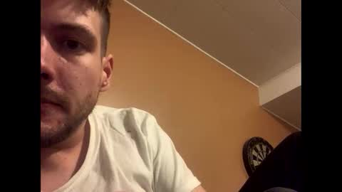 Snapshot of greyvan96 chatting on 12-04-25, 12:09 Perfectlyaveragesavage online show from 12-04-25, 12:09