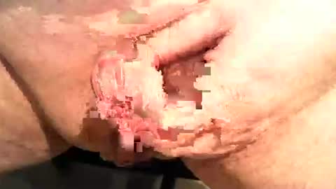 Snapshot of gridmo chatting on 11-03-25, 07:42 smalldig online show from 11-03-25, 07:42