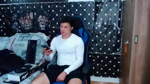 Snapshot of griego01 chatting on 01-16-26, 12:03 griego01 online show from 01-16-26, 12:03