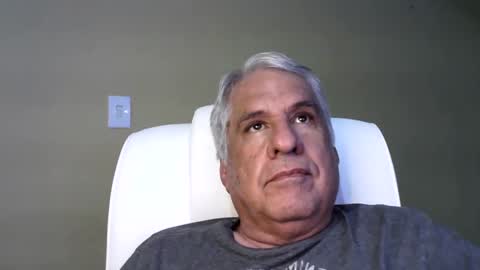 grisa01 online show from 01-25-25, 10:07