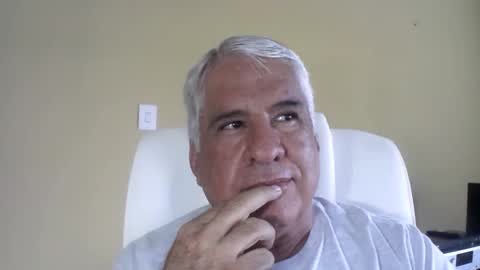 grisa01 online show from 02-22-26, 01:42