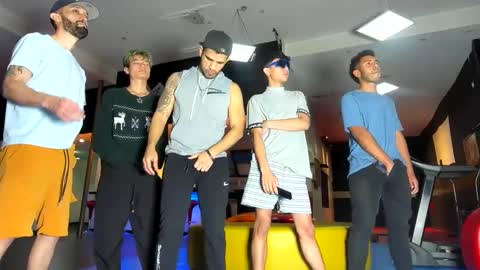 GRIVALS. THOMAS AND DAMIAND online show from 12-10-24, 12:50