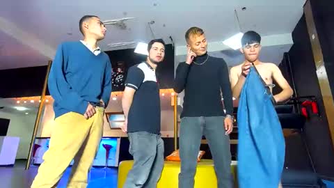 GRIVALS. THOMAS AND DAMIAND online show from 01-16-25, 08:14