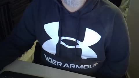 Snapshot of grooce_sub chatting on 03-15-26, 01:22 Grooce online show from 03-15-26, 01:22