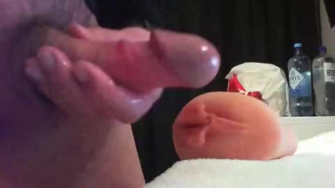 Snapshot of grosseeichel chatting on 01-08-26, 05:04 GrosseEichel online show from 01-08-26, 05:04