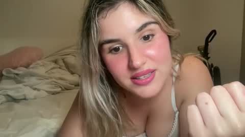 Snapshot of grrlgod chatting on 01-23-25, 02:44 grrlgod online show from 01-23-25, 02:44