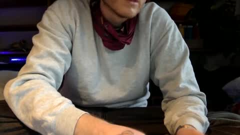 gruendamien online show from 01-09-25, 02:40