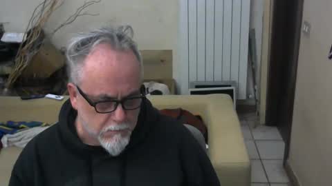 GRIZZLY65 online show from 02-08-26, 01:25