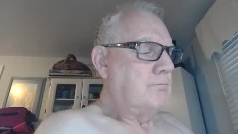 Horny Daddy online show from 10-28-25, 12:52