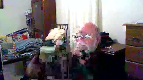 Snapshot of gtnolder60 chatting on 11-01-25, 11:01 Gary online show from 11-01-25, 11:01