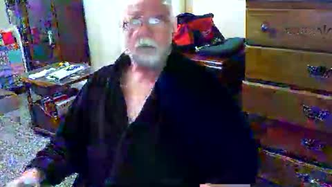Snapshot of gtnolder60 chatting on 12-01-25, 12:32 Gary online show from 12-01-25, 12:32