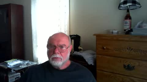 Gary online show from 04-01-26, 04:04