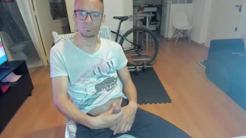 guachin_new online show from 09-22-25, 03:30