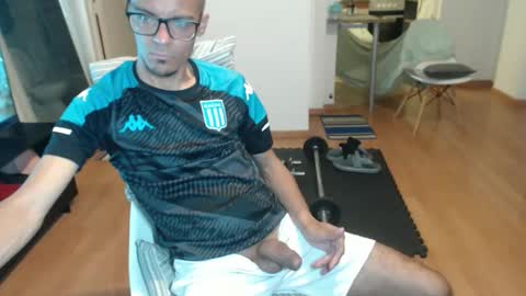 guachin_new online show from 10-22-25, 04:13