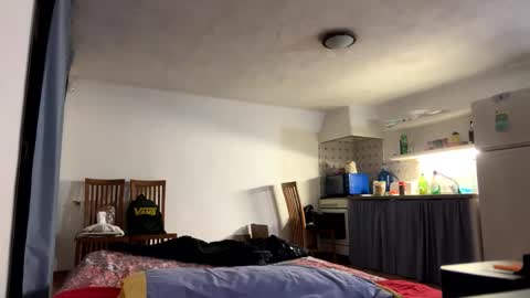 guardiannif_ online show from 12-21-25, 05:42