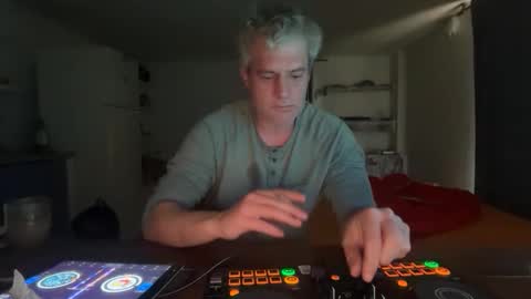 guardiannif_ online show from 03-01-26, 04:20