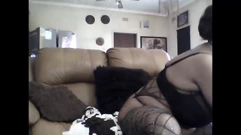 gucci-bx online show from 11-16-25, 12:33