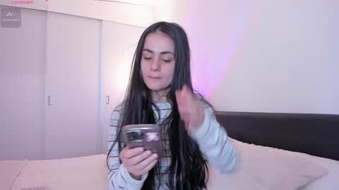 Elena online show from 01-02-25, 05:18