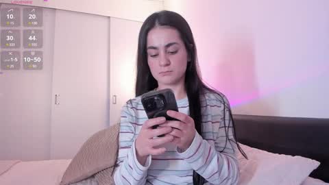 Elena online show from 01-29-25, 07:43