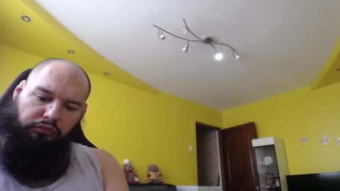 Snapshot of guessswho24 chatting on 02-10-25, 05:36 Ayan online show from 02-10-25, 05:36