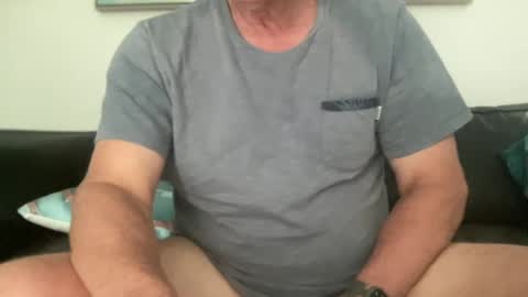 Snapshot of guesswhatigot2 chatting on 01-05-25, 05:30 guesswhatigot2 online show from 01-05-25, 05:30