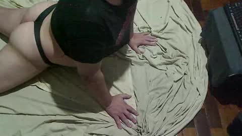 gugaboy2 online show from 10-13-25, 04:23