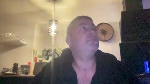 guil0 online show from 10-06-25, 07:50