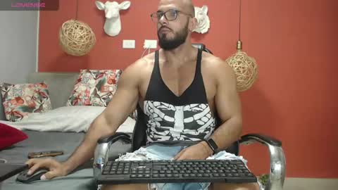 Snapshot of guillesmith2021 chatting on 01-15-25, 09:24 Angel online show from 01-15-25, 09:24