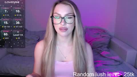 Snapshot of guilty_pleasureee chatting on 05-06-26, 08:47 Marta online show from 05-06-26, 08:47
