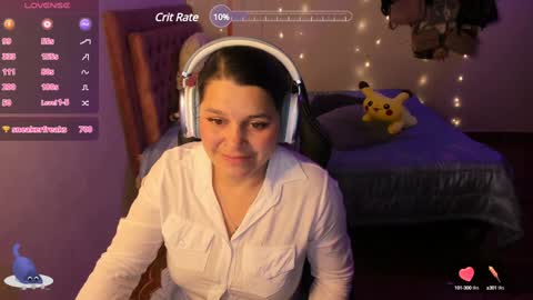 Hello Im Julieta Im 25 years old welcome to my room have fun and be happy. online show from 01-20-25, 02:32