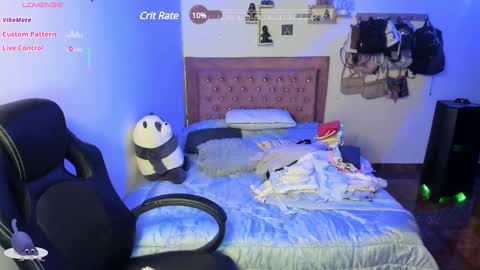 Hello Im Julieta Im 25 years old welcome to my room have fun and be happy. online show from 03-10-25, 10:04