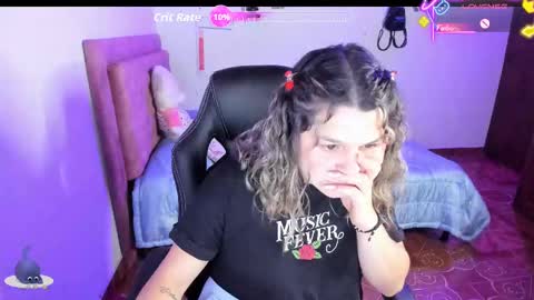 Hello Im Julieta Im 25 years old welcome to my room have fun and be happy. online show from 09-18-25, 01:18