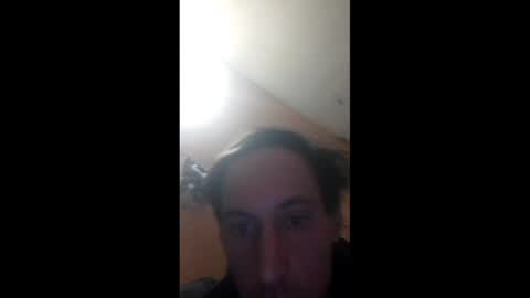guisoaaaa online show from 05-17-26, 04:32