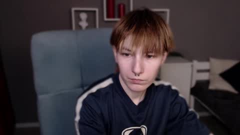 guitarandangell online show from 02-27-26, 02:44