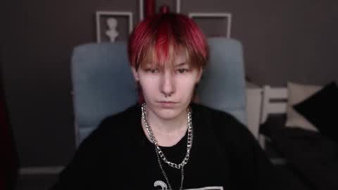 guitarandangell online show from 03-25-26, 11:16