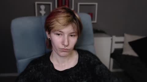 guitarandangell online show from 04-19-26, 06:10