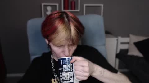 guitarandangell online show from 04-23-26, 08:24