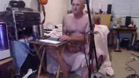 Mario online show from 03-10-26, 10:20