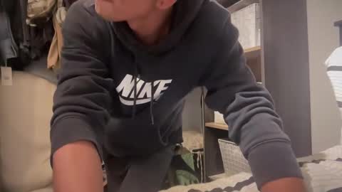 Snapshot of gumbywanna chatting on 01-09-25, 12:57 gumbywanna online show from 01-09-25, 12:57