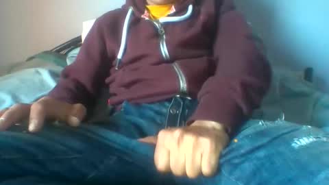 Snapshot of gunishment chatting on 12-21-25, 01:29 gunishment online show from 12-21-25, 01:29